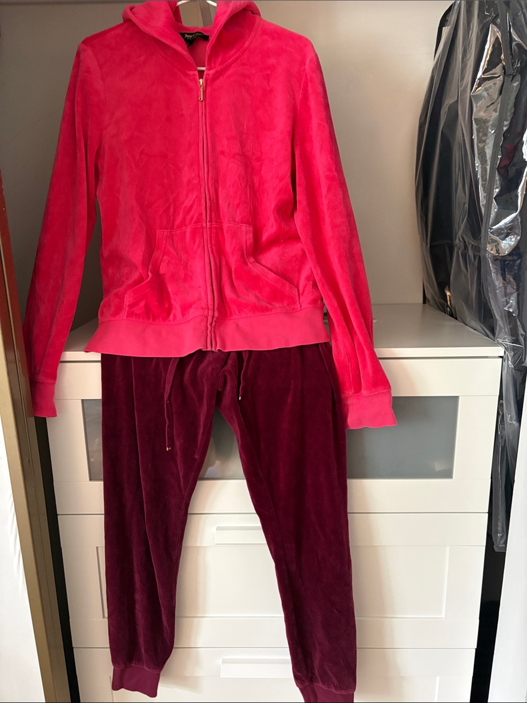 Bundle Juicy Couture Black Label Velour Hoodie+Velour Sweatpants In Burgundy